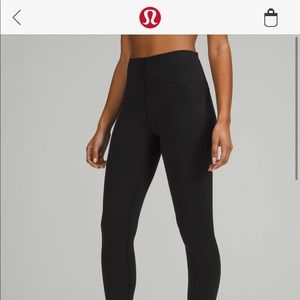Lululemon Instill High-Rise 25” Black Tight / Legging for Yoga
